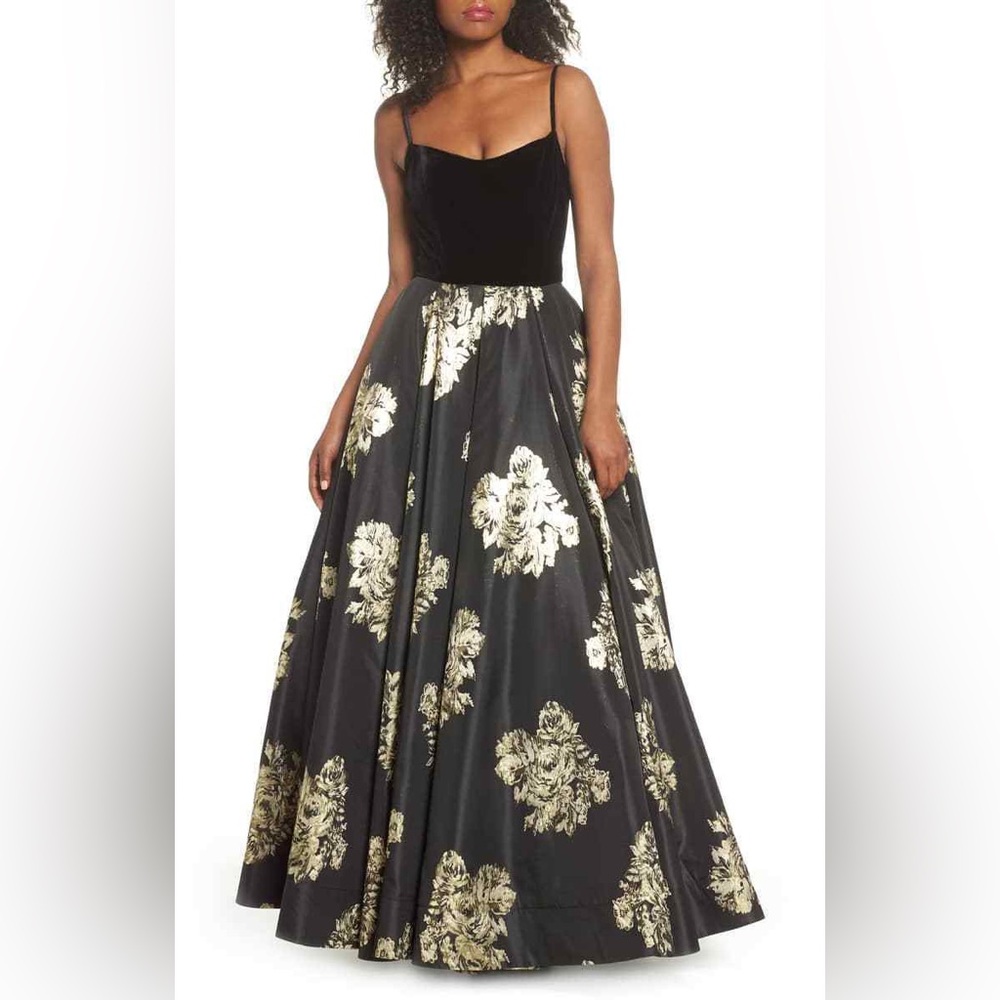 Mac Duggal Dress